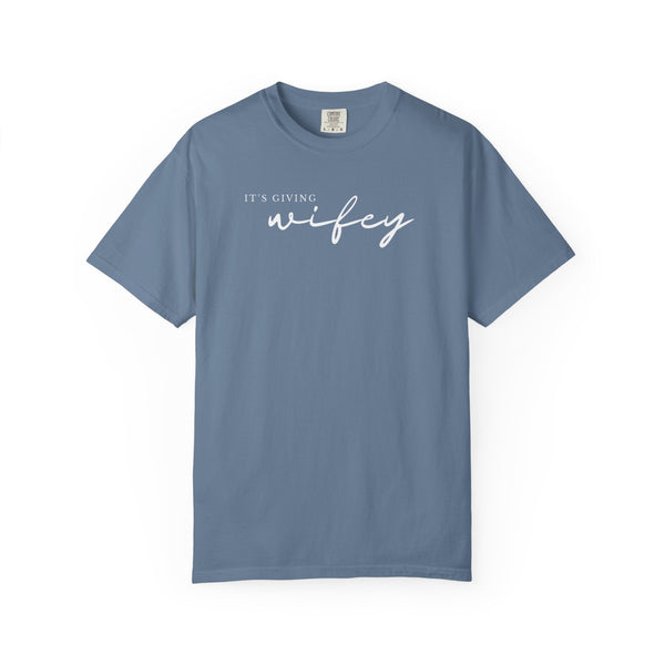 It's Giving Wifey Tee