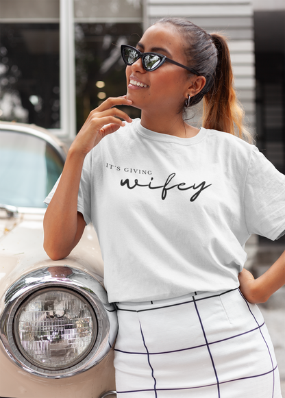 It's Giving Wifey Tee